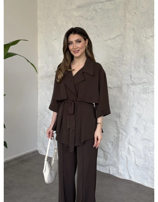 Trenç görünümlü belinden kuşaklı tivil takım kahve