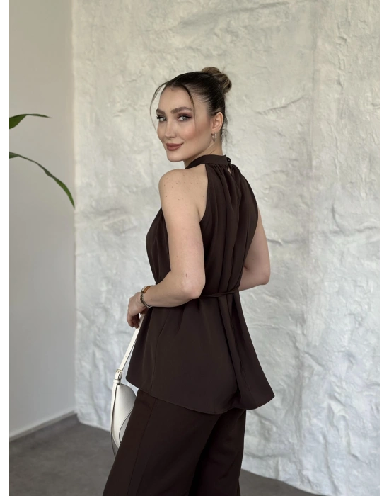 Halter yaka belinden kuşaklı linda takım kahve