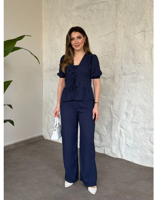 Önden bağlama detaylı gofre kumaş takım lacivert