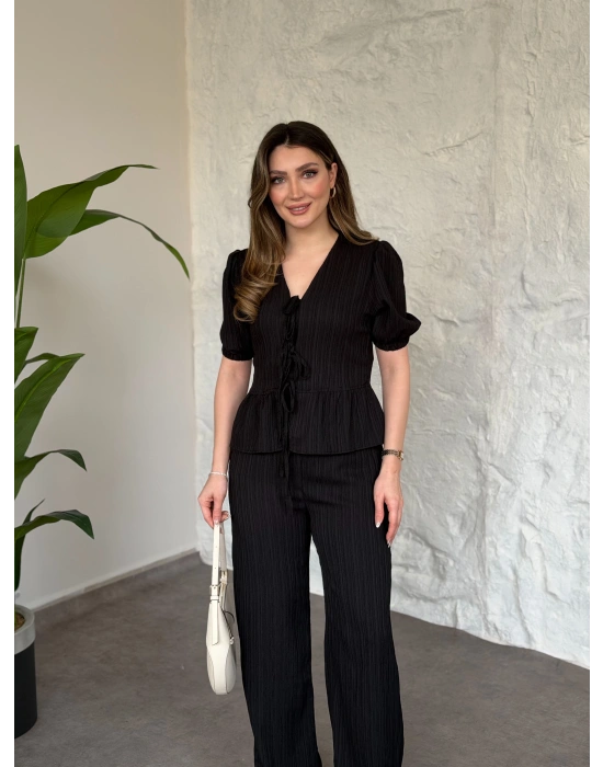 Önden bağlama detaylı gofre kumaş takım siyah