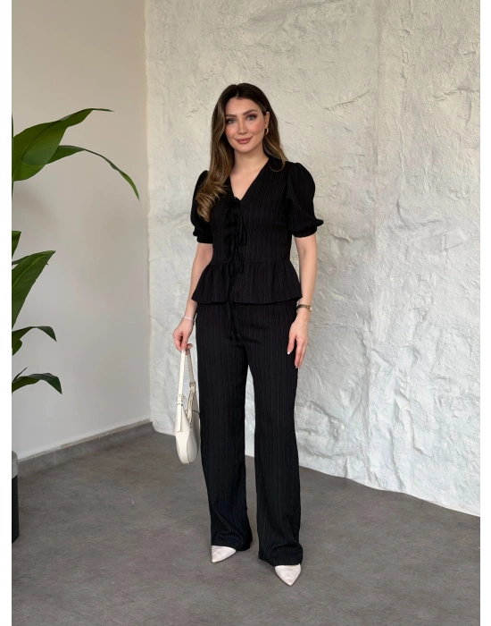 Önden bağlama detaylı gofre kumaş takım siyah