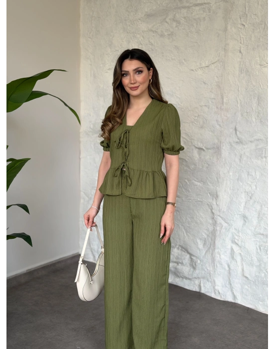 Önden bağlama detaylı gofre kumaş takım yeşil