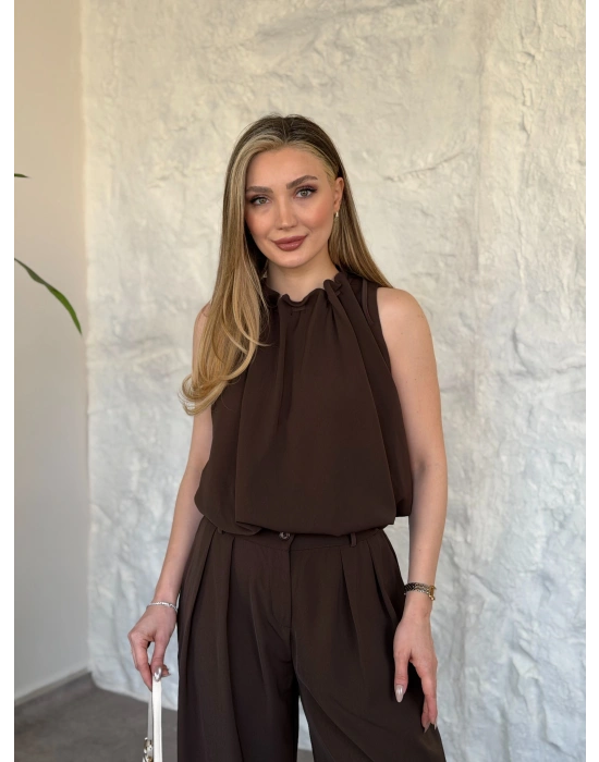 Boyun büzgü ip detaylı takım kahve