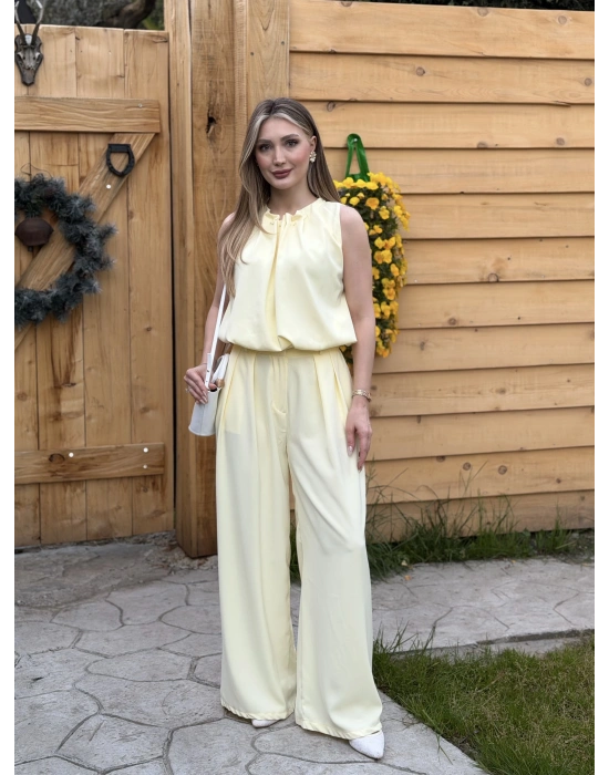 Boyun büzgü ip detaylı takım sarı