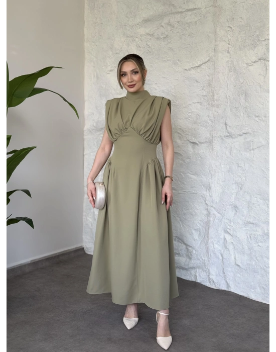 Balıkçı yaka sırtı dekolte bağlamalı drape detaylı elbise haki