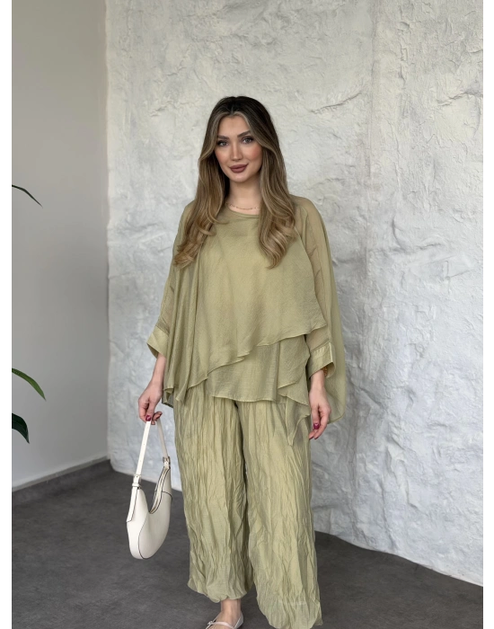 Kendinden kırışık görünümlü oversize takım yeşil