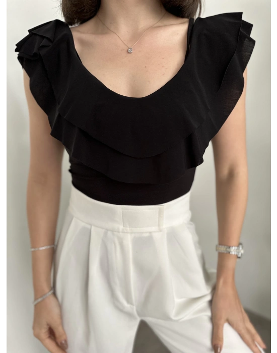 Askı Detaylı Volanlı İthal Sandy Bluz Siyah