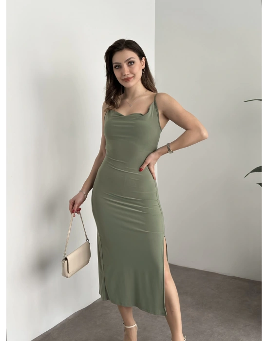 Askılı yırtmaç detaylı ithal sandy kumaş elbise yeşil