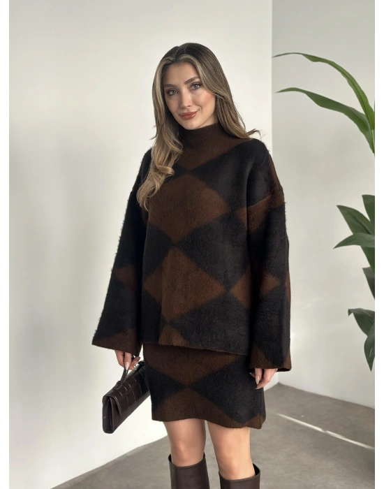 Baklava desenli şardonlu etekli takım kahve