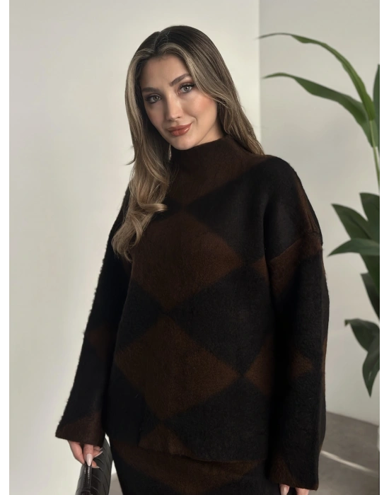 Baklava desenli şardonlu etekli takım kahve