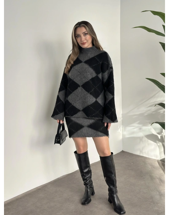 Baklava desenli şardonlu etekli takım siyah