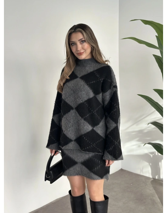 Baklava desenli şardonlu etekli takım siyah