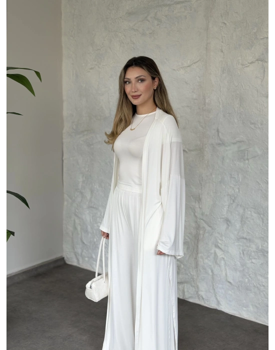 Basic üst & pantolonlu 3’lü takım beyaz