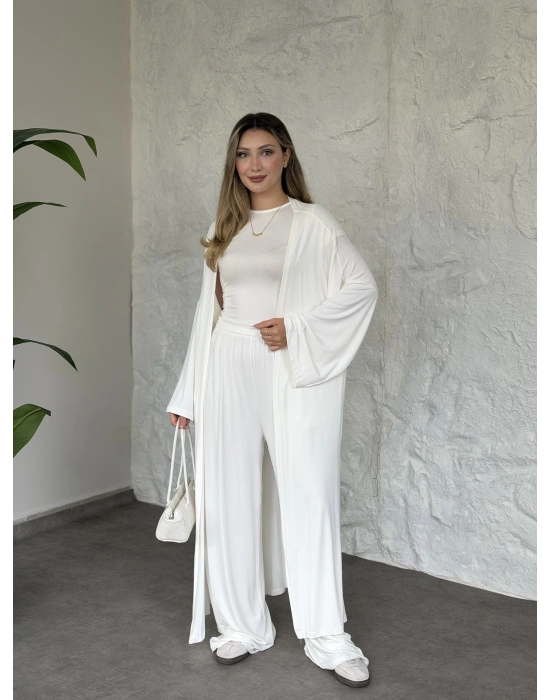 Basic üst & pantolonlu 3’lü takım beyaz