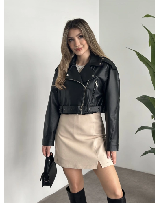beli kemer detaylı crop boy deri ceket siyah
