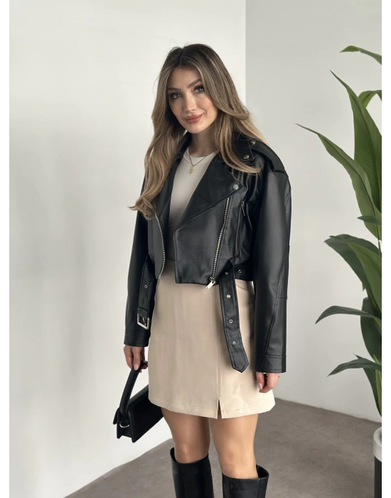 beli kemer detaylı crop boy deri ceket siyah