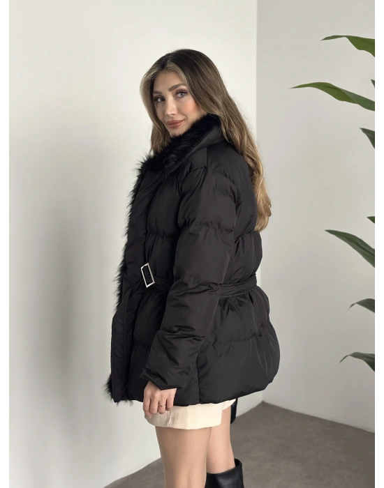 Beli kemerli önden kürk detaylı şişme mont siyah