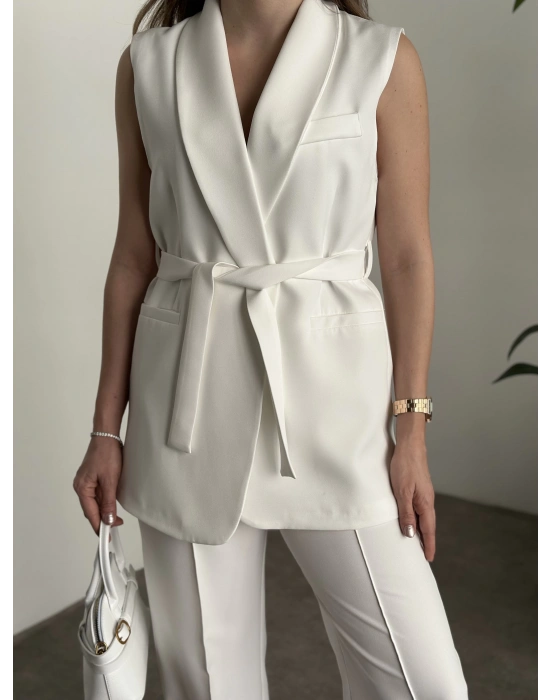 Belinden bağlamalı ultra yüksek bel pantolonlu takım beyaz