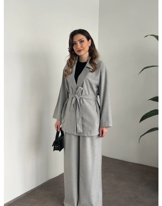 Belinden kuşaklı kimona takım gri