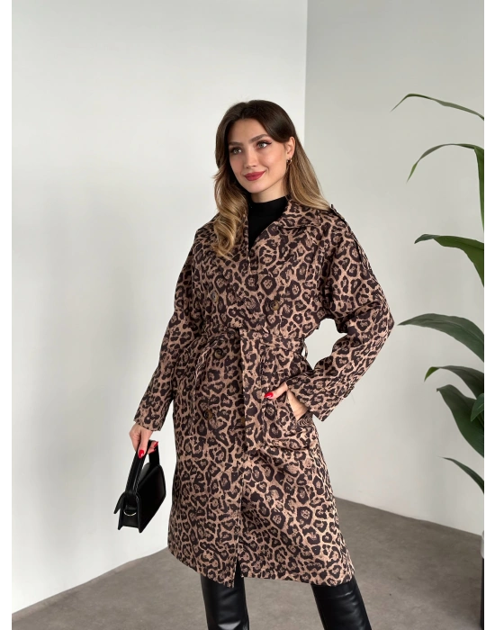 Belinden kuşaklı leopar trenç