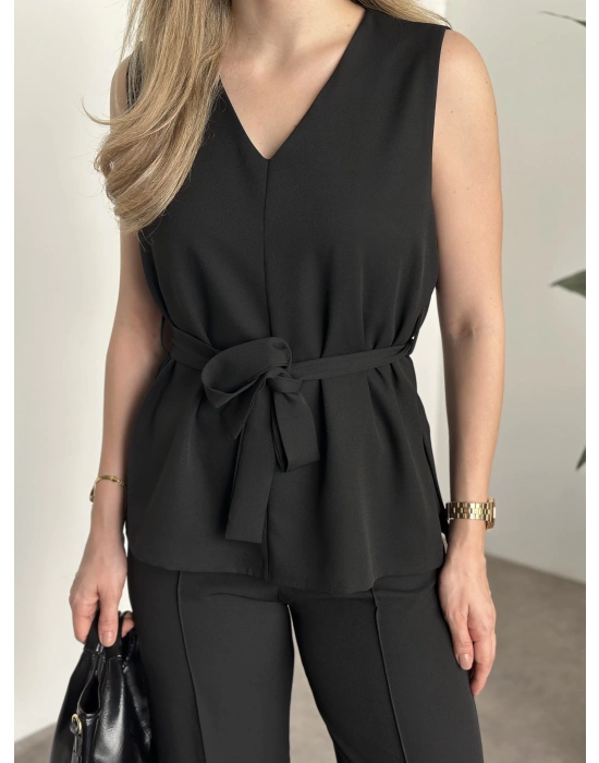 Belinden kuşaklı v yaka dabıl takım siyah