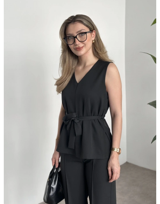 Belinden kuşaklı v yaka dabıl takım siyah