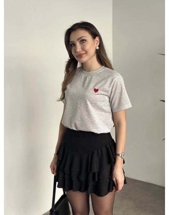 Bisiklet yaka bol kesim kalp nakışlı tişört gri