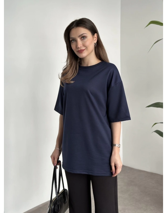 Bisiklet yaka marka etiketli oversize tişört lacivert