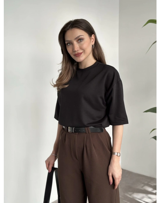 Bisiklet yaka marka etiketli oversize tişört siyah