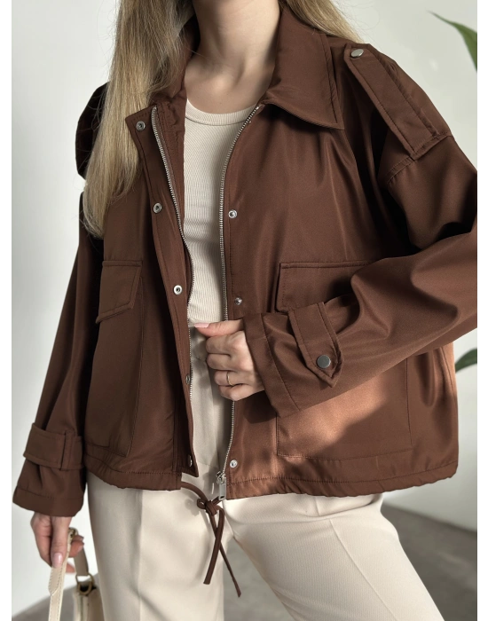 Bol kesim cep detaylı yağmurluk ceket kahve