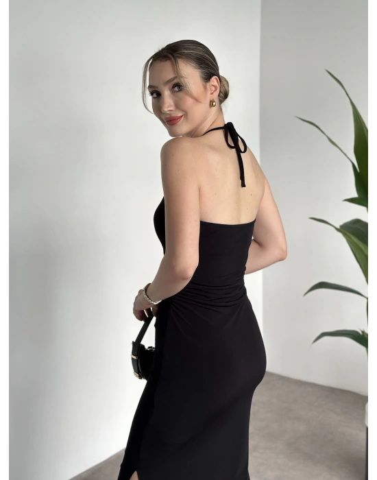 Boyun aksesuar detaylı sandy kumaş elbise siyah