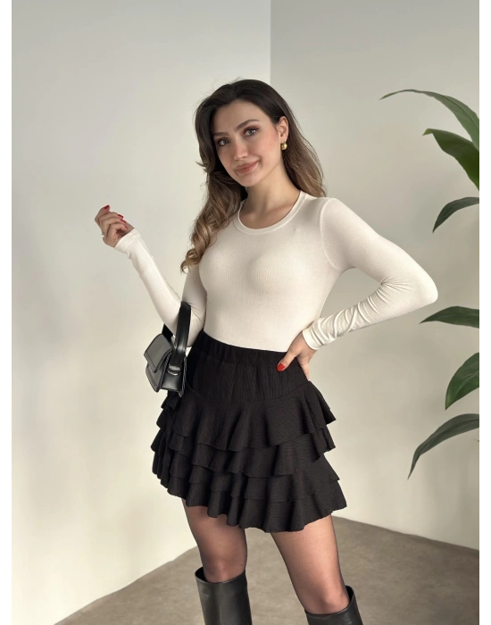 Bürümcük şortlu mini etek siyah