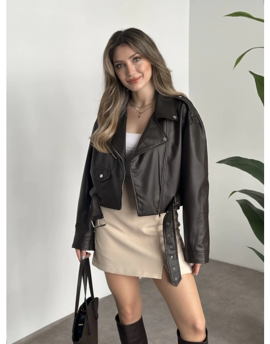 Çapraz fermuarlı kemer detaylı crop deri ceket kahve