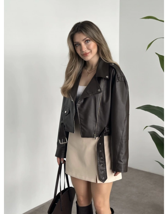Çapraz fermuarlı kemer detaylı crop deri ceket kahve
