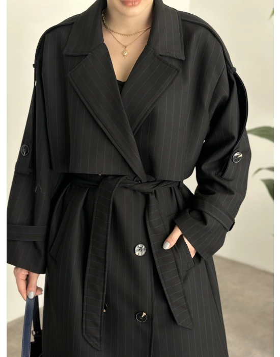 Çizgili uzun düğmeli beli kuşaklı oversize astarlı trençkot siyah