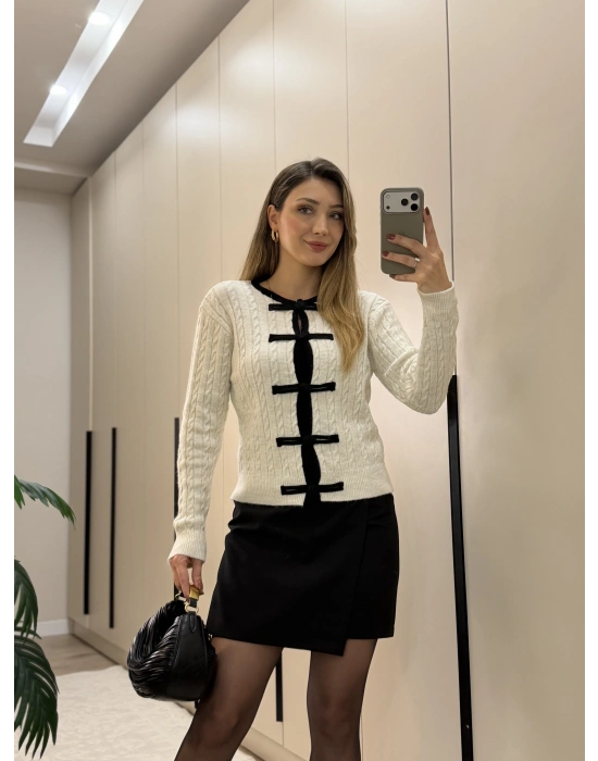 coco bağlama görünümlü siyah beyazlı triko