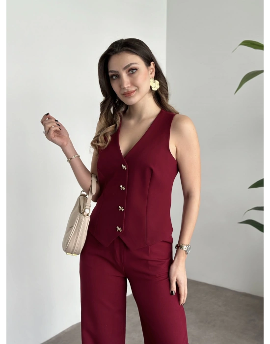 Düğme detaylı yelekli takım bordo