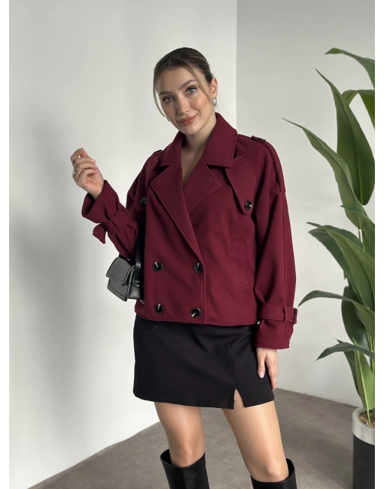 Düğmeli astarlı kısa kaşe kaban bordo