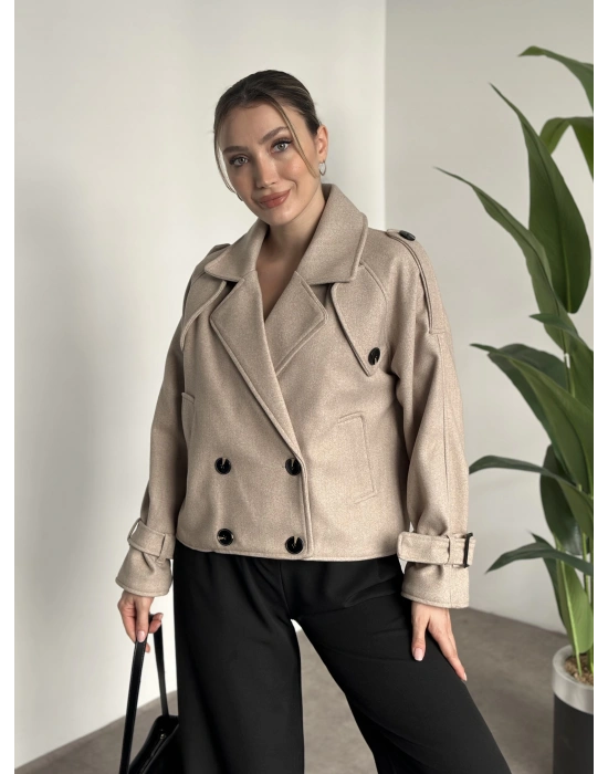 Düğmeli astarlı kısa kaşe kaban krem