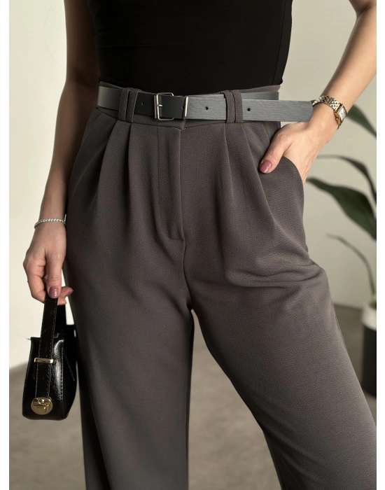 Enine boyuna likralı kemerli pantolon gri