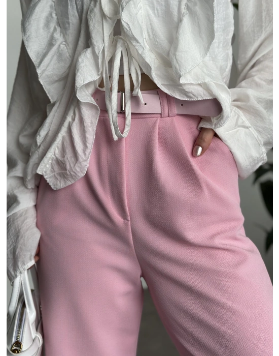 Enine boyuna likralı kemerli pantolon pembe