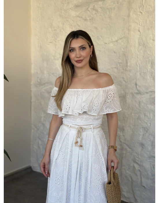 Fisto nakışlı beli gipeli madonna etekli takım beyaz