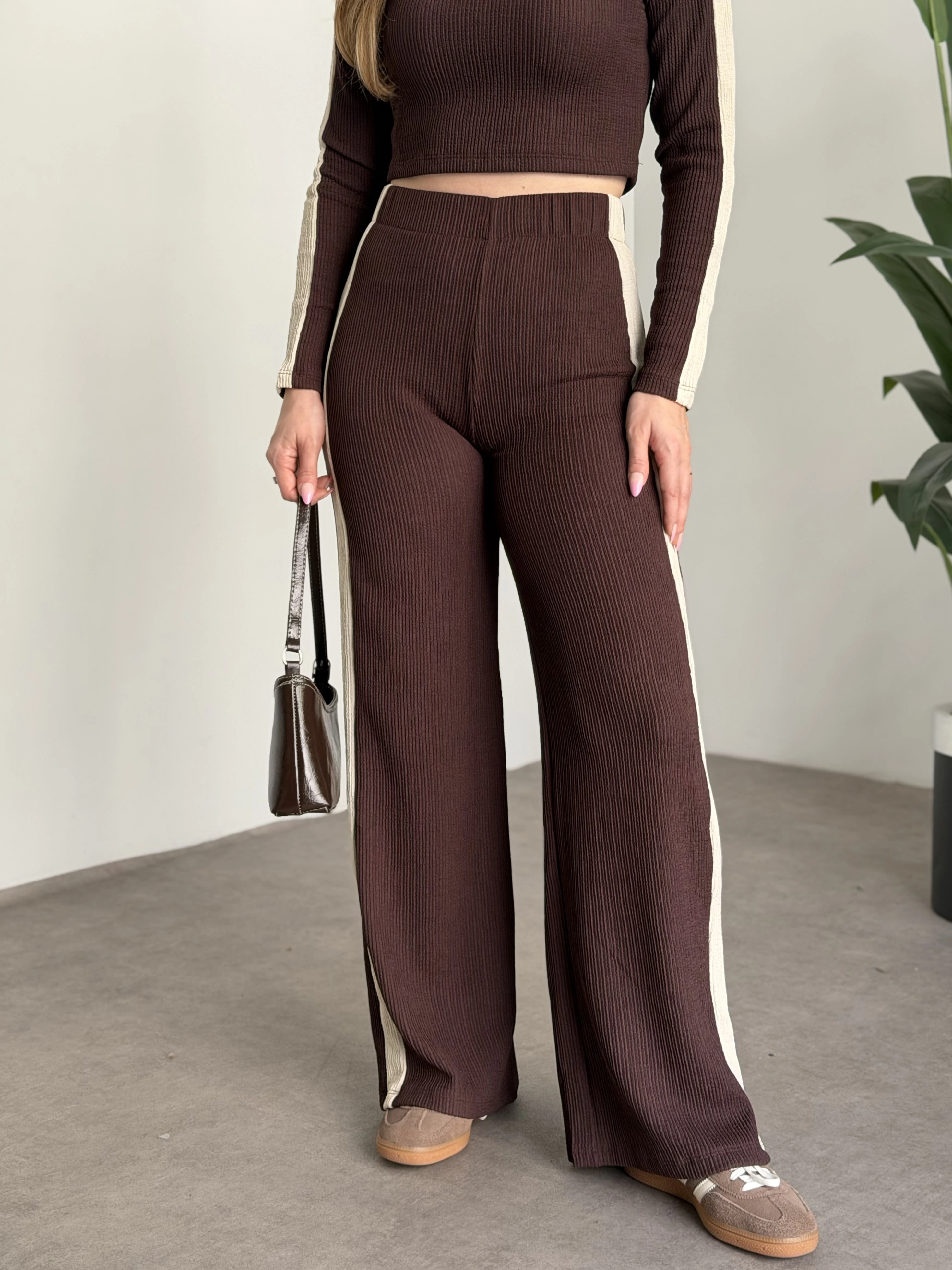 Fitilli şeritli crop boy takım kahve