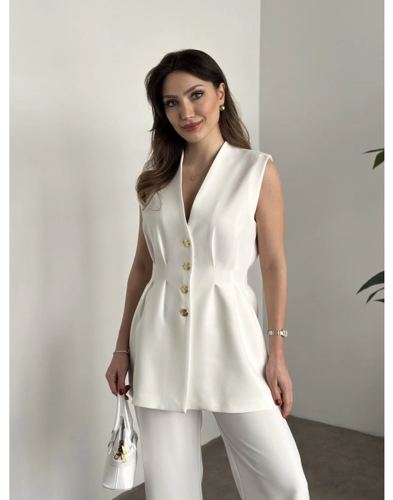 Gold düğmeli belden oturtmalı takım beyaz