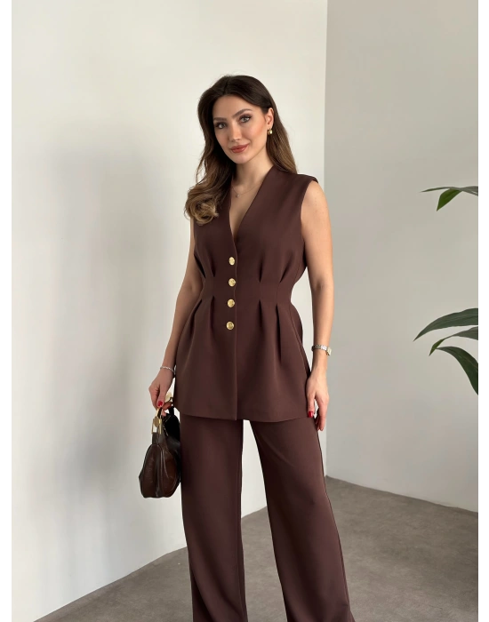 Gold düğmeli belden oturtmalı takım kahve