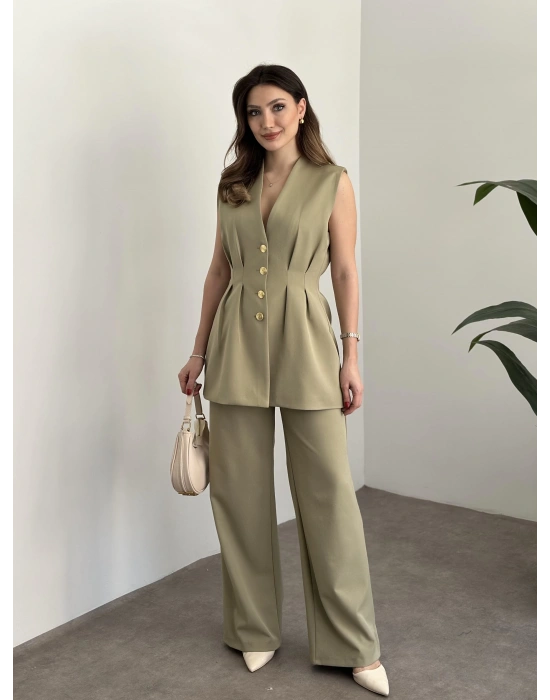 Gold düğmeli belden oturtmalı takım yeşil