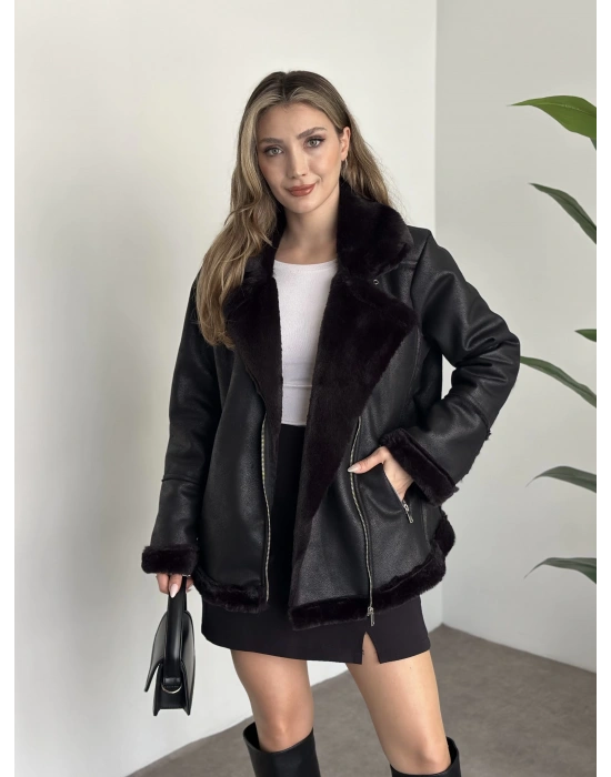 İçi tamamen kürklü lamine deri mont