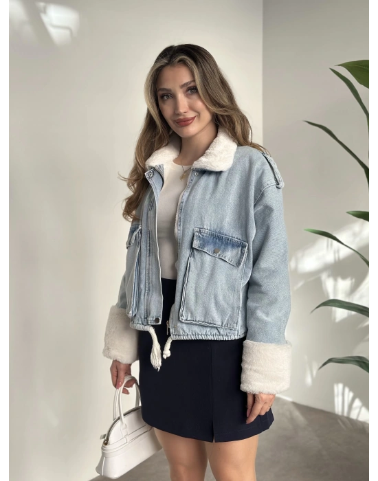 İçi ve yakası tamamen peluş kot mont