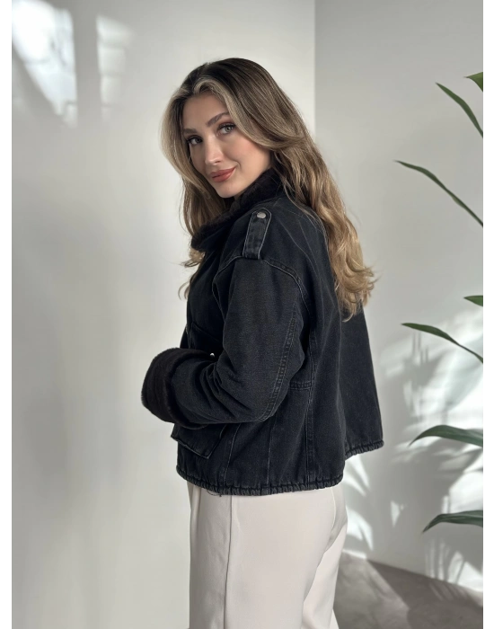 İçi ve yakası tamamen peluş kot mont siyah