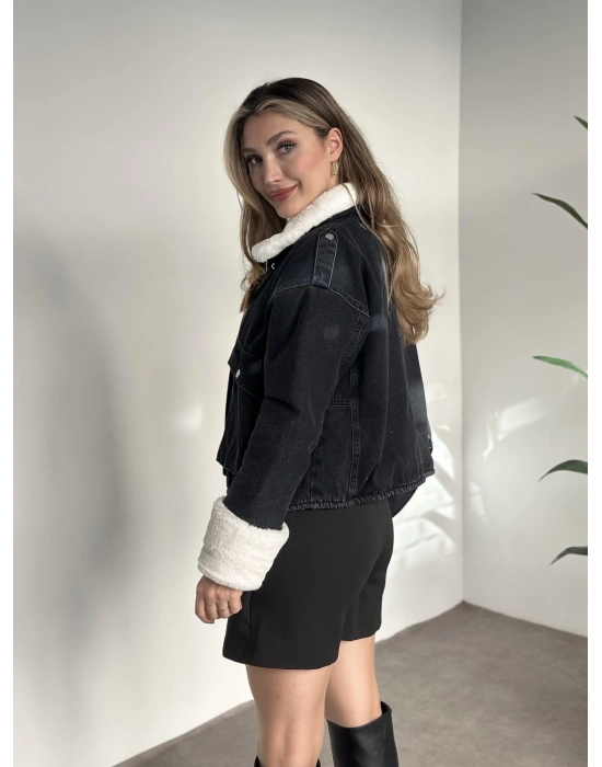 İçi ve yakası tamamen peluş kot mont siyah beyaz